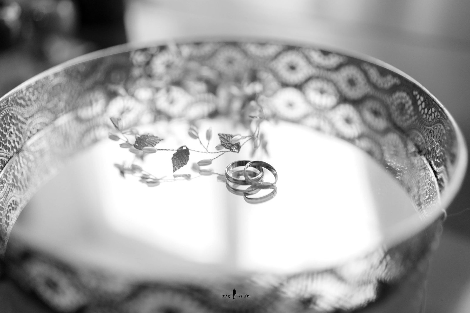 Alliances sur un plateau miroir